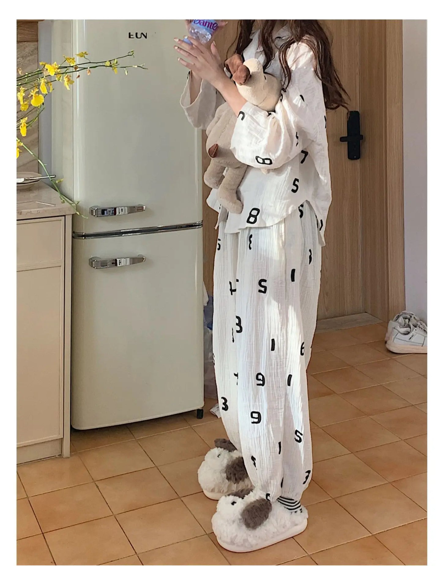 Here’s the Quirkytoes-style product page for your Dog Couples Slippers 🐶💖
