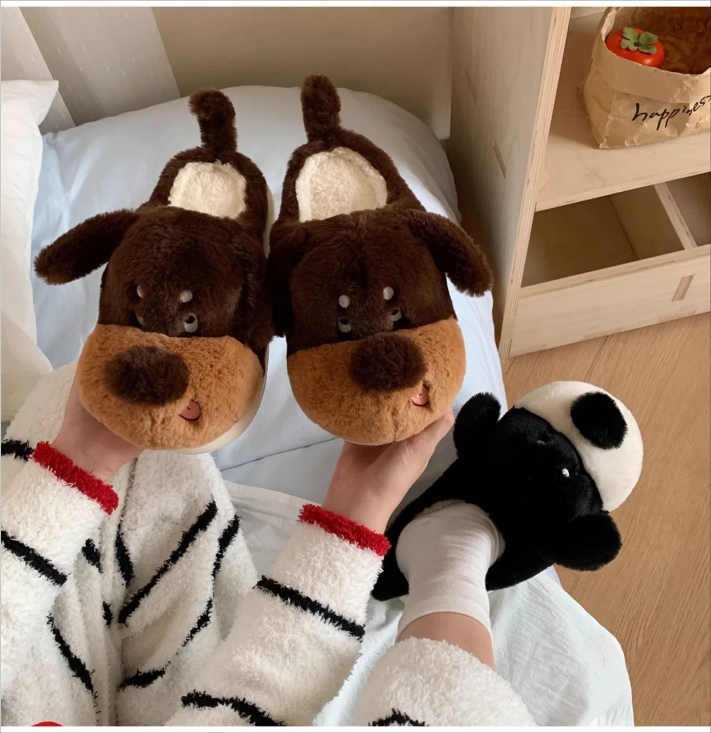 🐶💞 Cartoon Dog Fluffy Slippers – Quirkytoes Edition 🐾