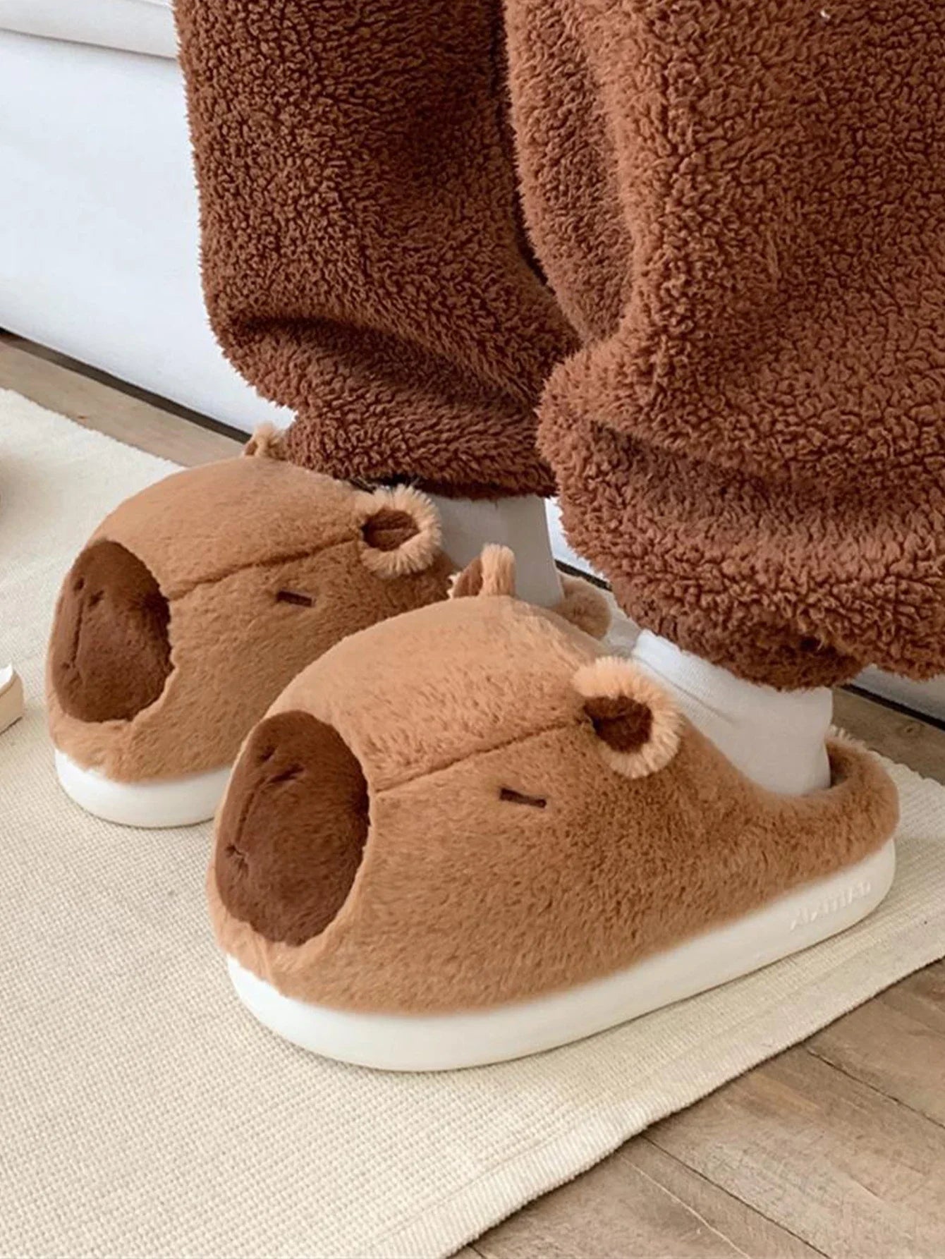 🦫 CozyBara Plush Slippers – Quirkytoes 💛